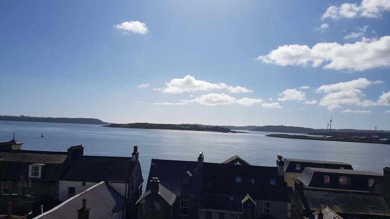 Sea View Cottage, 2 Bedrooms With Stunning Views An Cóbh Esterno foto